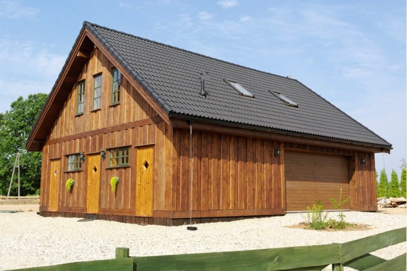New garage with bonus room above